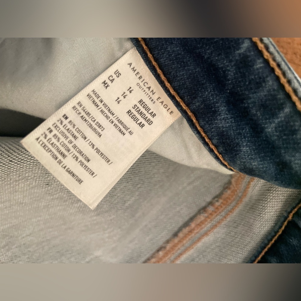 High Rise Jeans - Picture 4 of 6